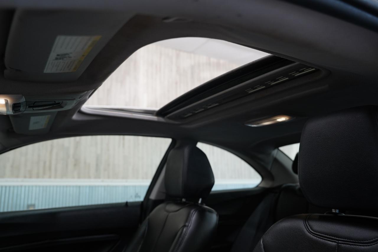 BMW 2 Series photo 23