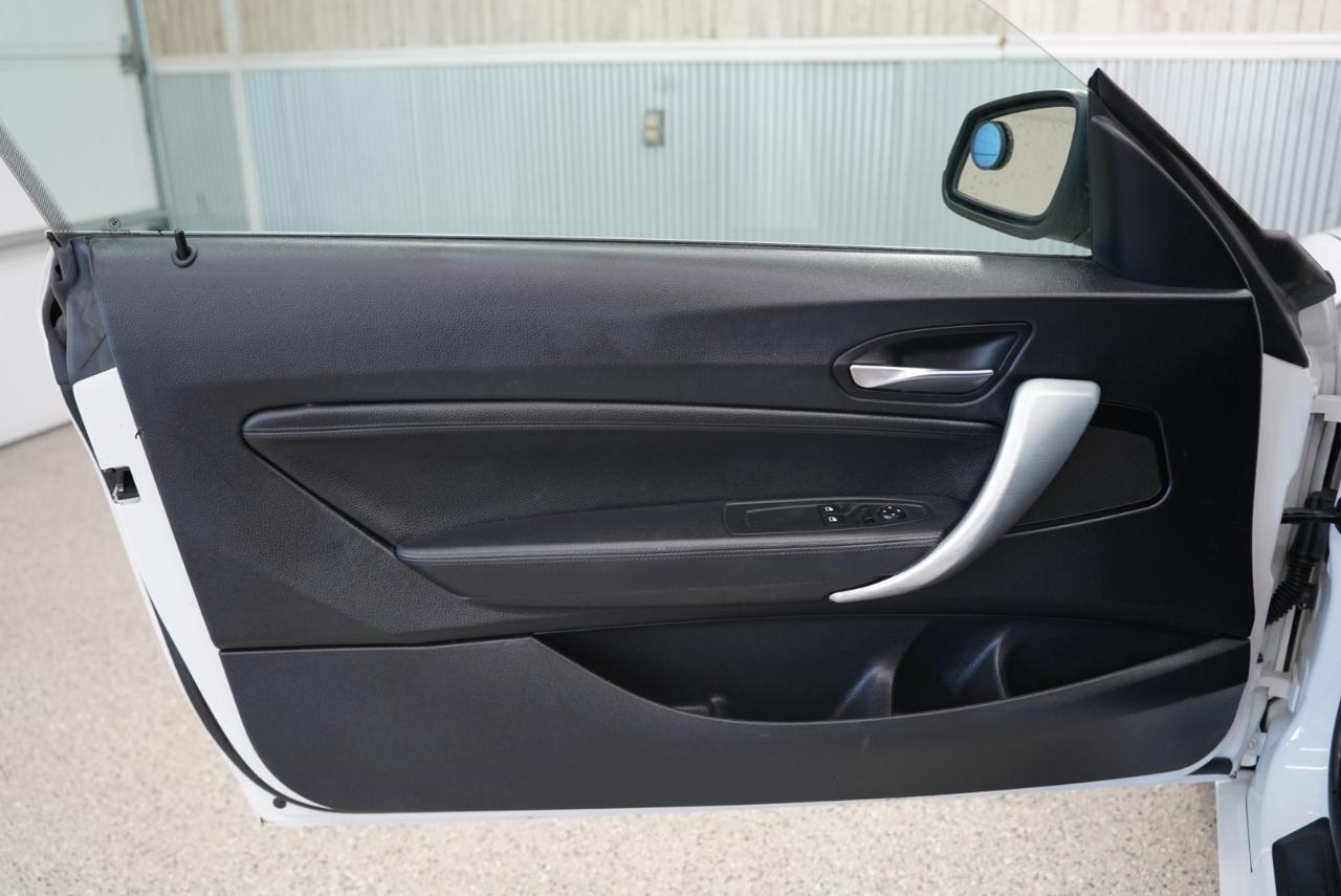 BMW 2 Series photo 29