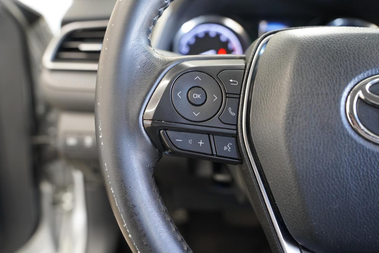 Toyota Camry SE 2019