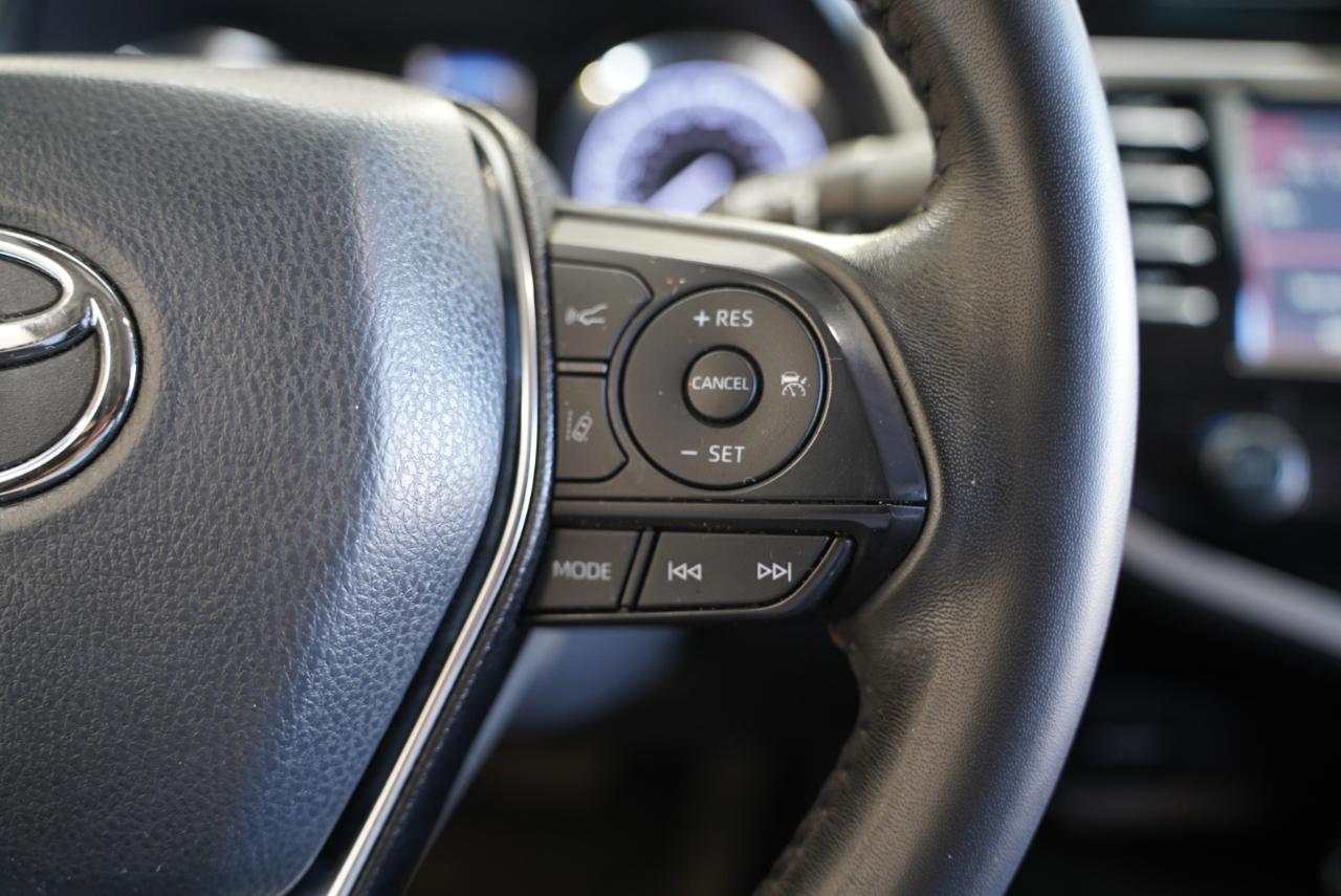 Toyota Camry SE 2019