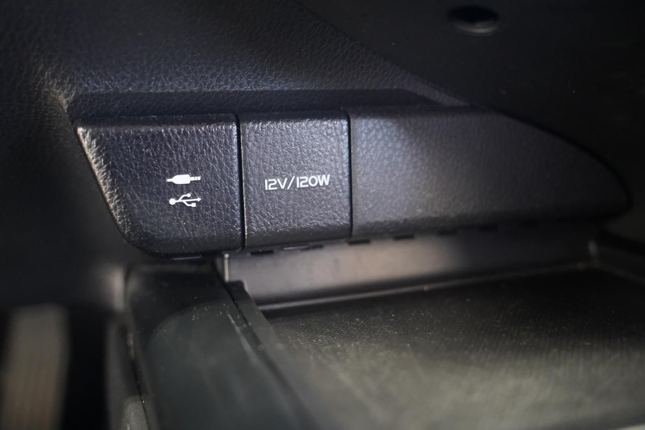 Toyota Camry SE 2019
