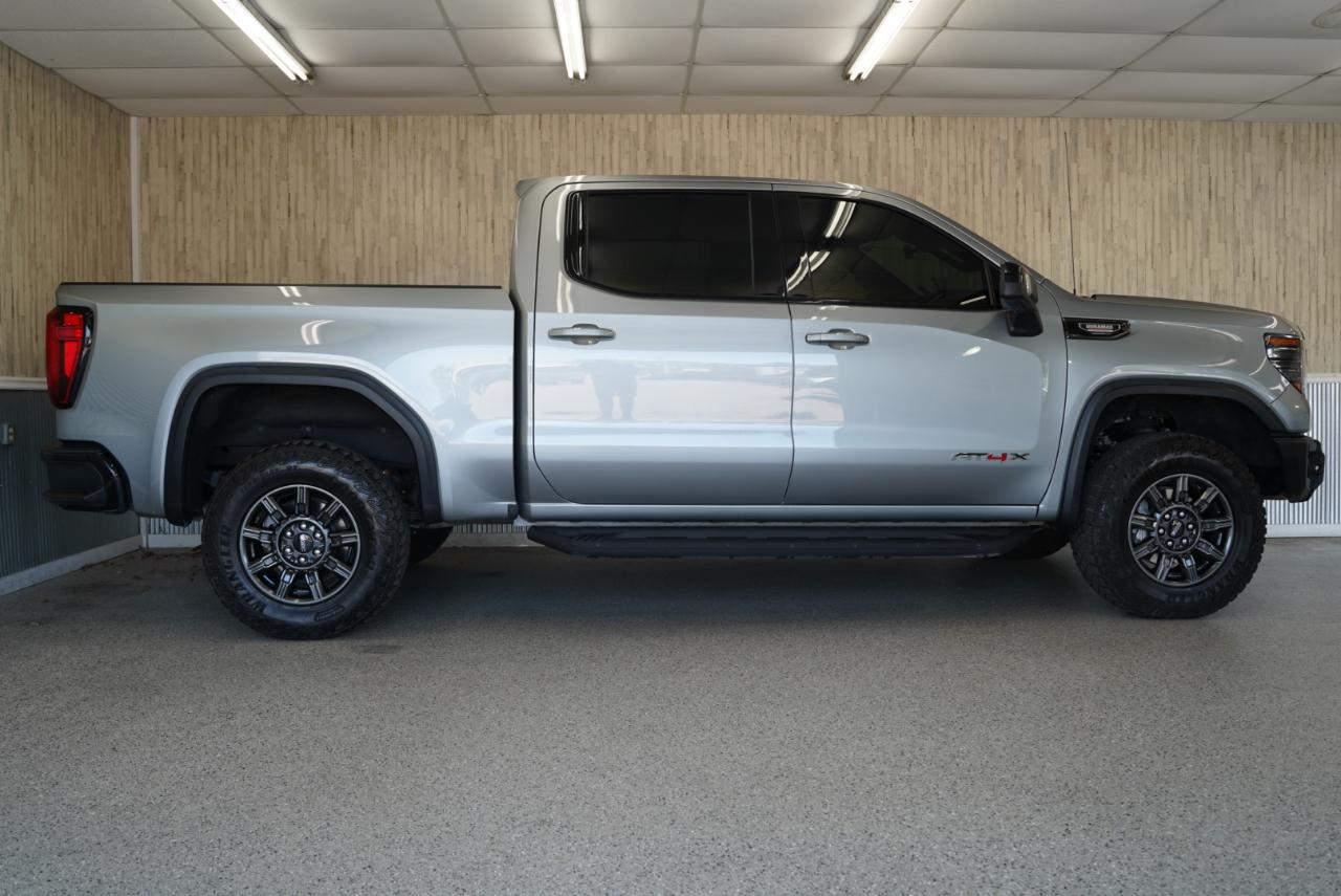 GMC Sierra photo 4