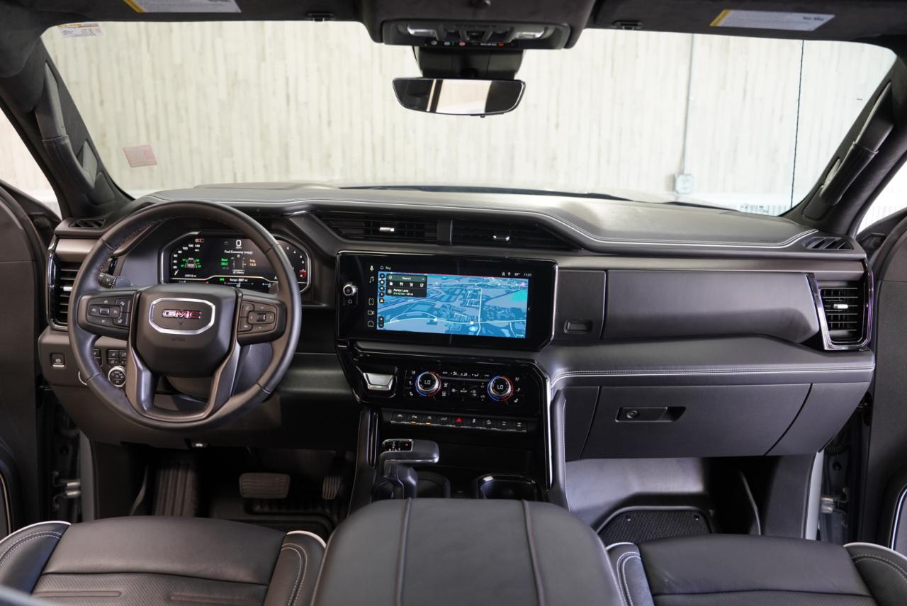 GMC Sierra photo 18