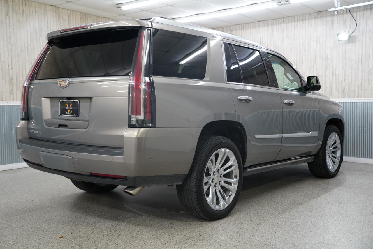 Cadillac Escalade 4WD 4dr Premium Luxury 2019