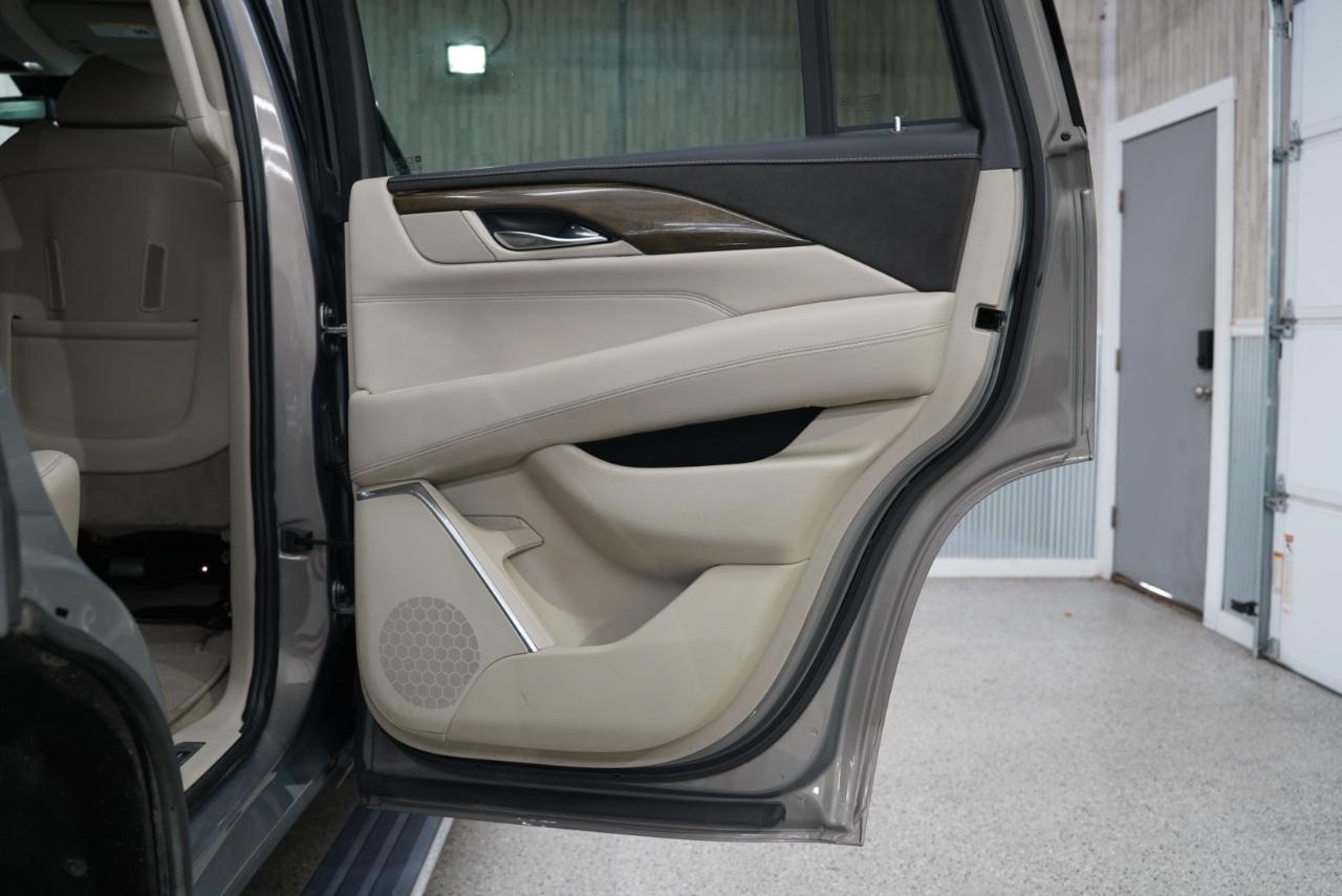Cadillac Escalade 4WD 4dr Premium Luxury 2019