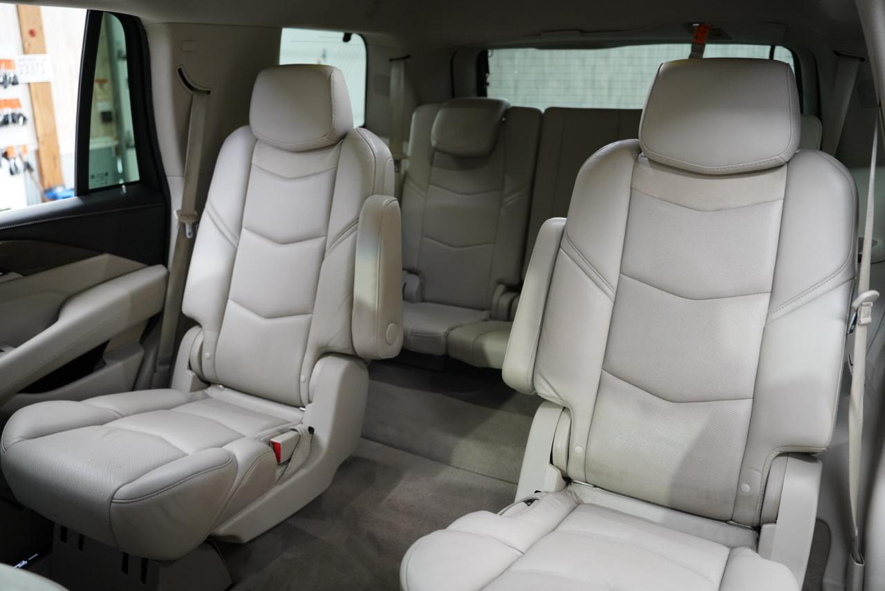 Cadillac Escalade 4WD 4dr Premium Luxury 2019