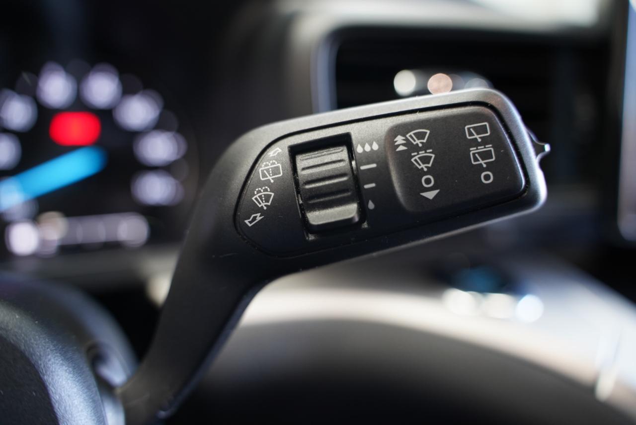 Ford Explorer XLT RWD 2022
