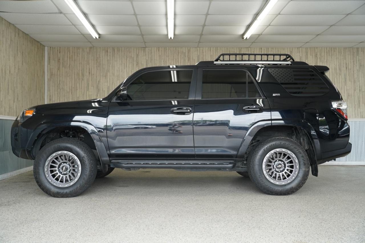 Toyota 4Runner SR5 Premium 4WD 2022