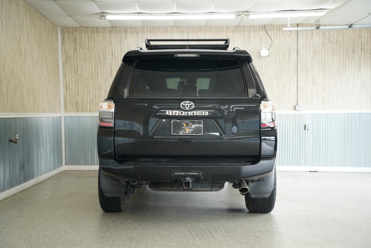 Toyota 4Runner SR5 Premium 4WD 2022