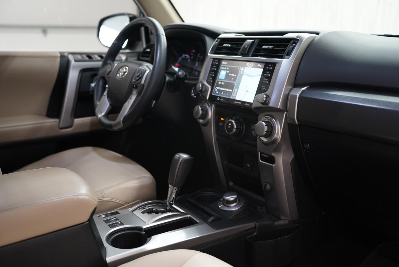 Toyota 4Runner SR5 Premium 4WD 2022