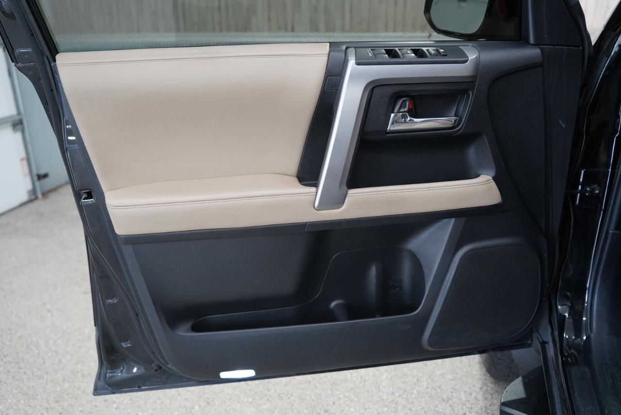Toyota 4Runner SR5 Premium 4WD 2022