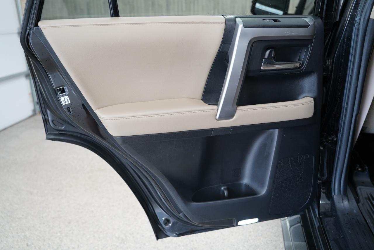 Toyota 4Runner SR5 Premium 4WD 2022