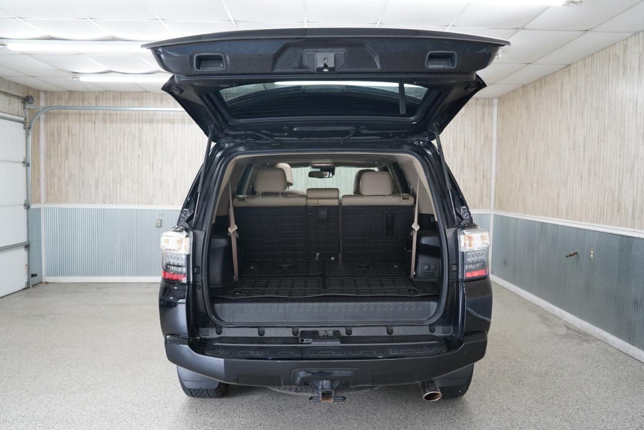 Toyota 4Runner SR5 Premium 4WD 2022