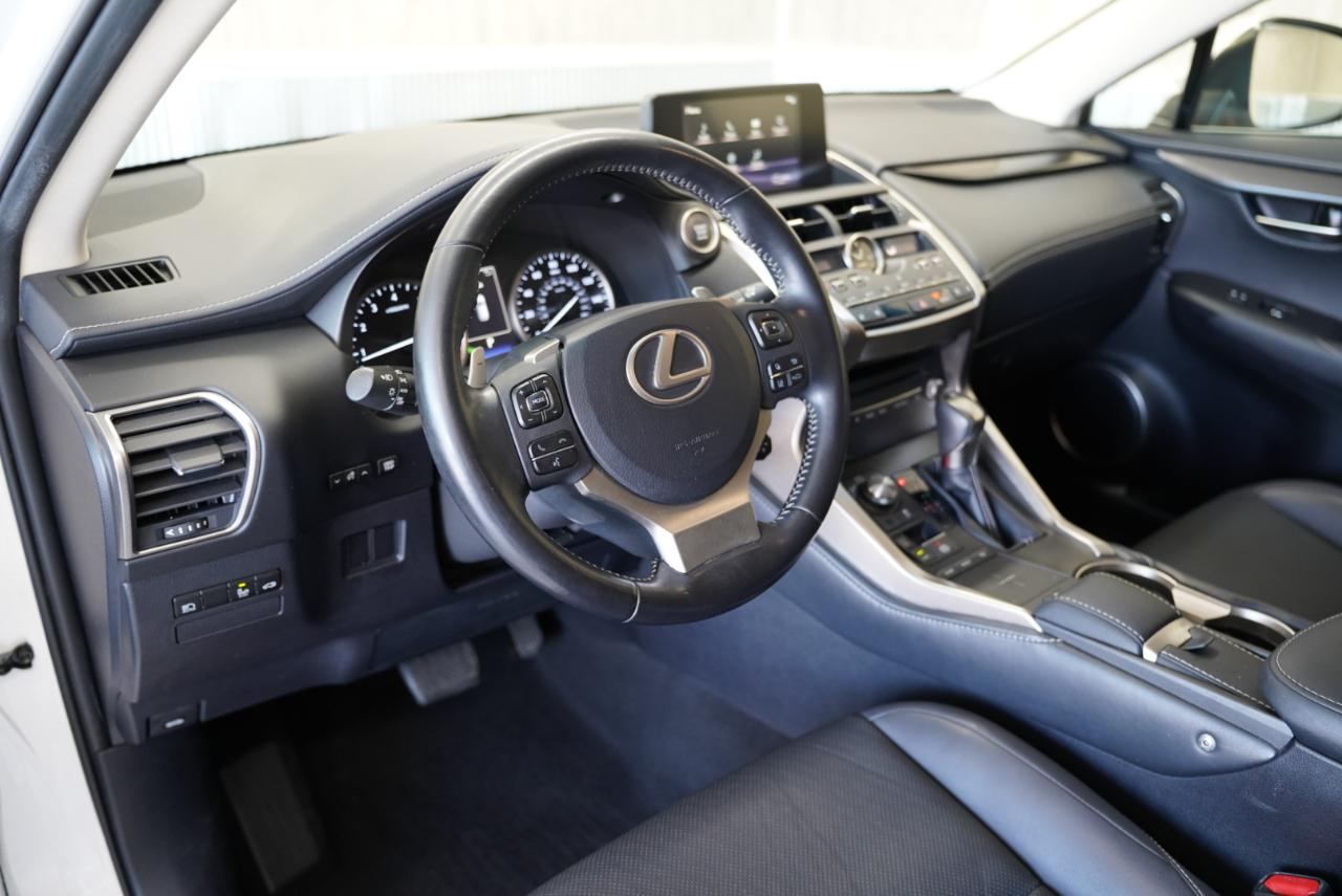 Lexus NX NX 300 FWD 2018