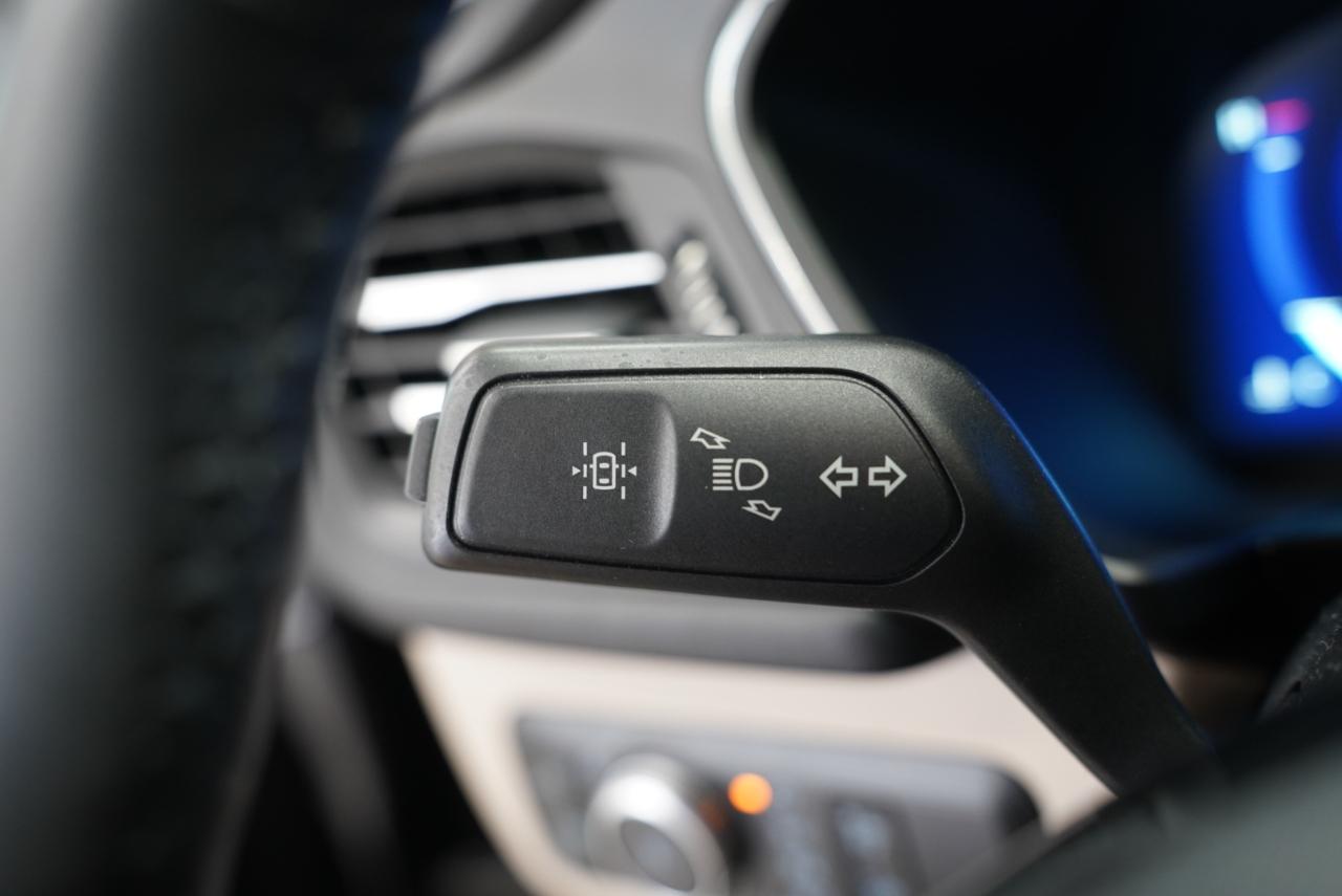 Ford Escape photo 14
