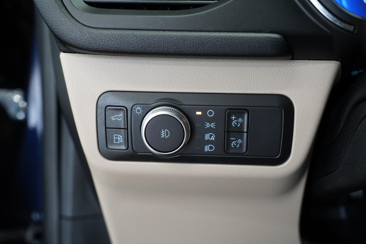 Ford Escape photo 24