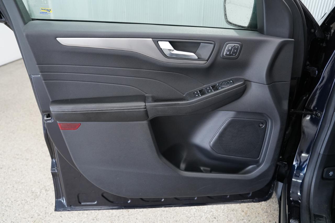 Ford Escape photo 30