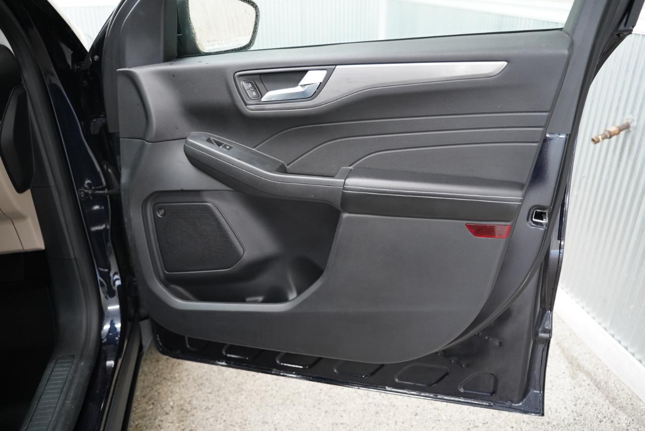 Ford Escape photo 33