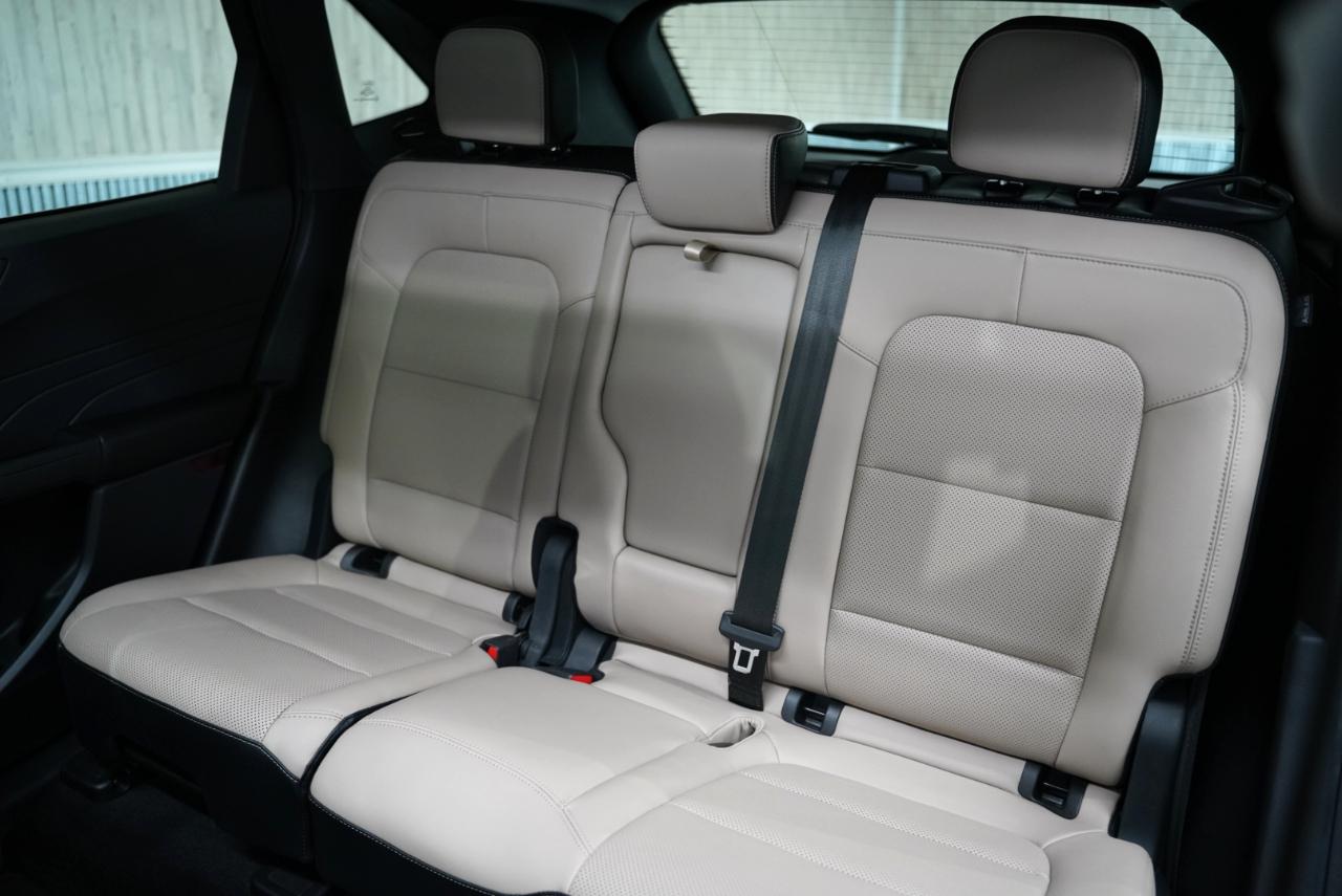 Ford Escape photo 34