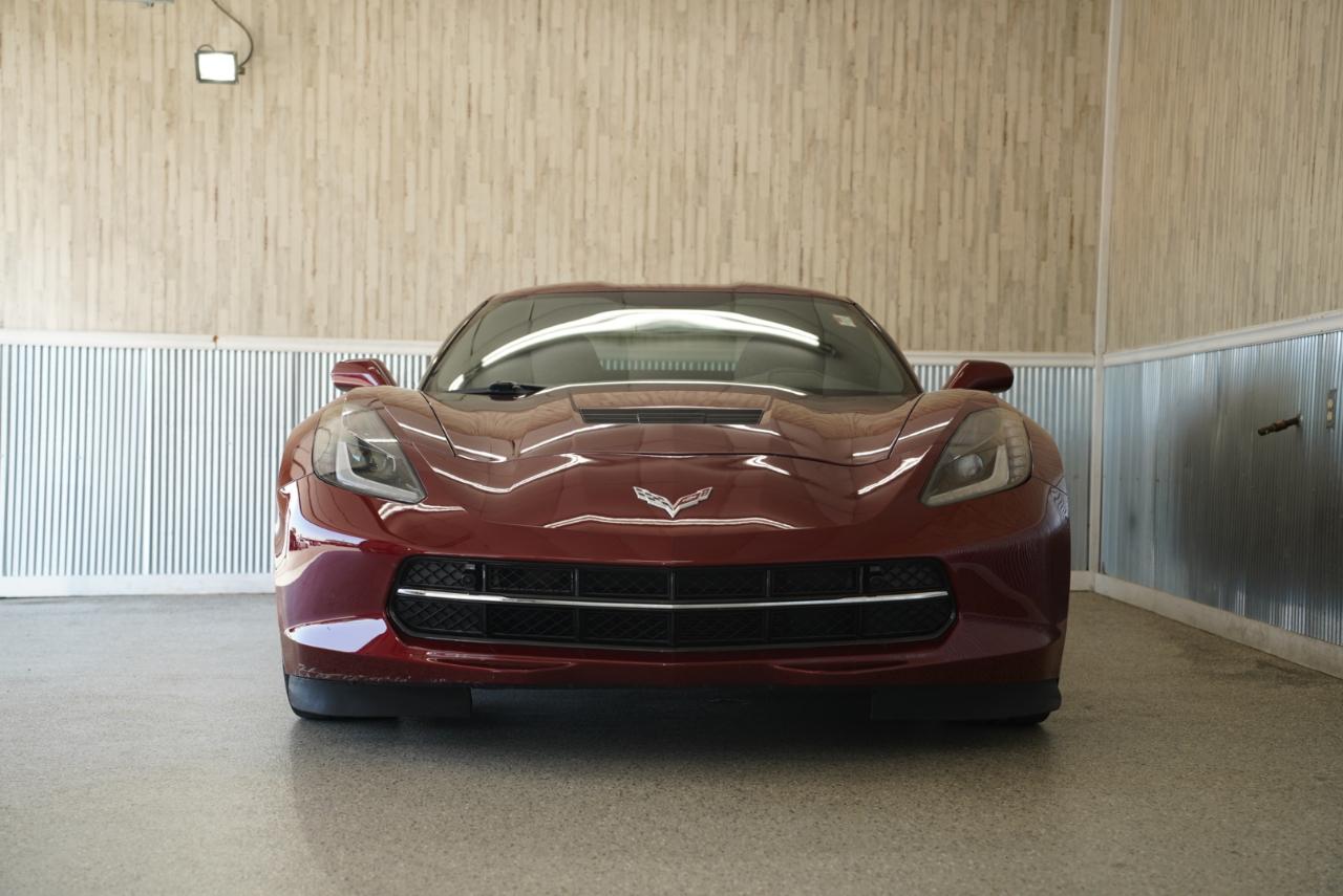 Chevrolet Corvette 2dr Stingray Cpe w/2LT 2017