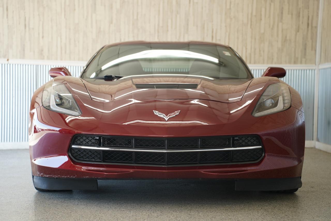Chevrolet Corvette 2dr Stingray Cpe w/2LT 2017