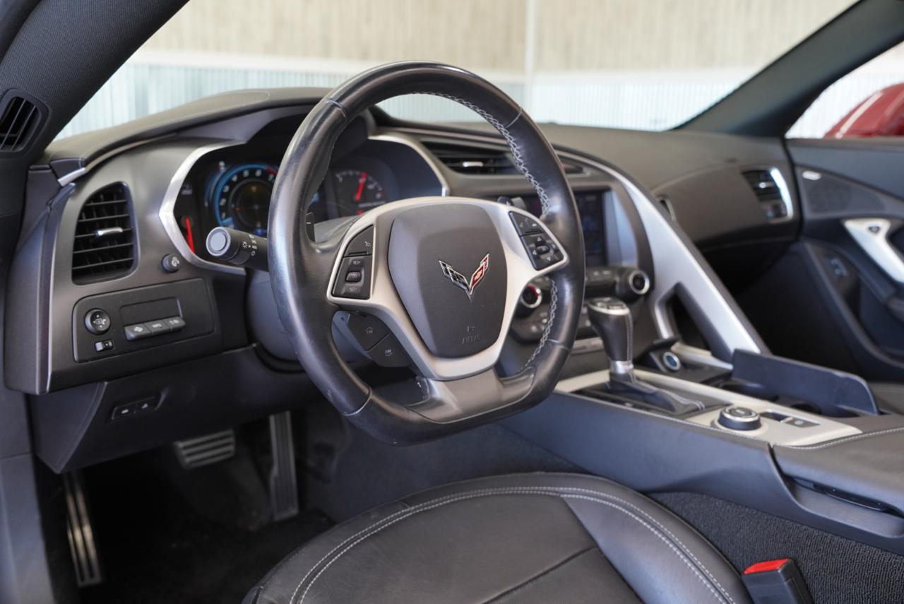 Chevrolet Corvette 2dr Stingray Cpe w/2LT 2017