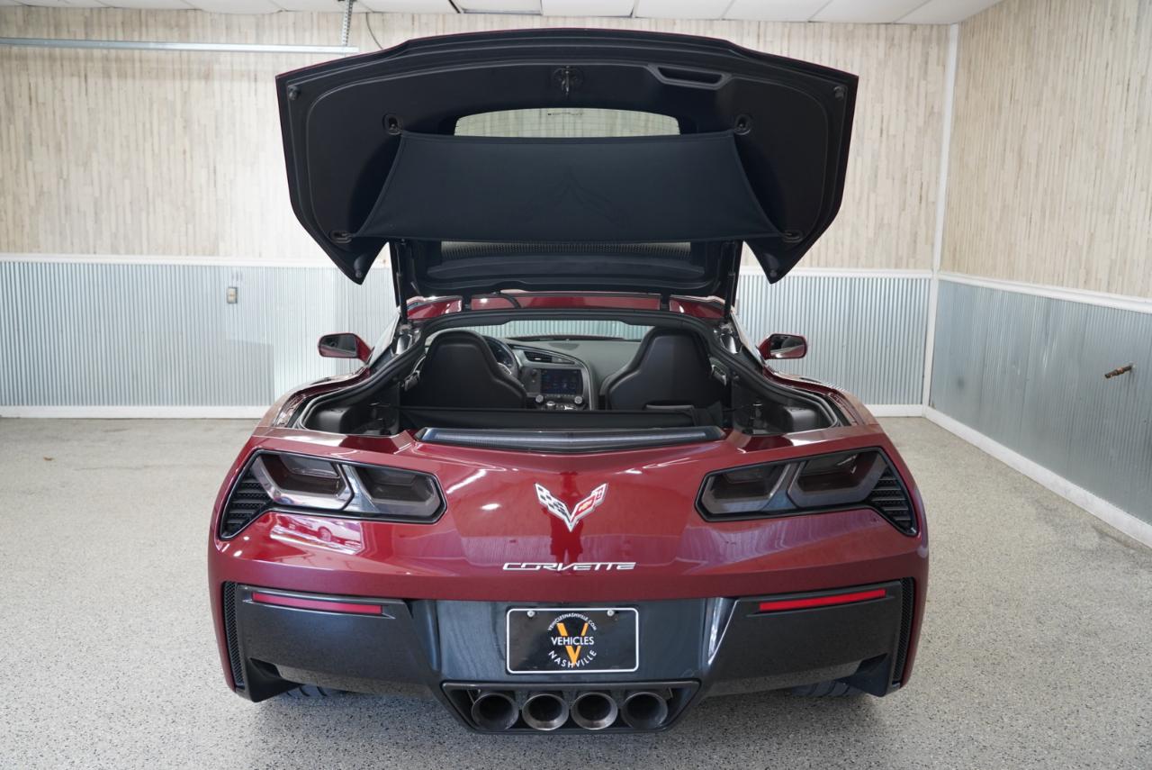 Chevrolet Corvette 2dr Stingray Cpe w/2LT 2017