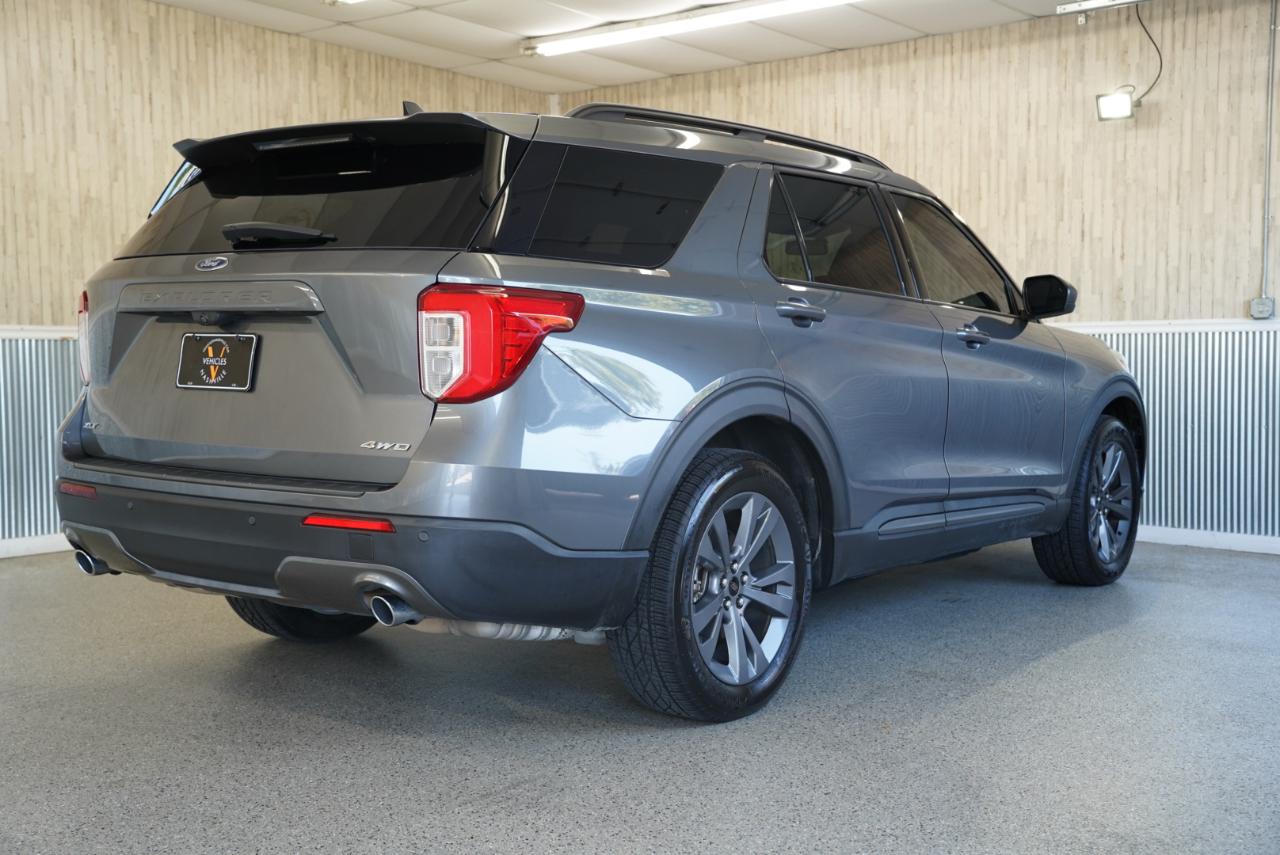 Ford Explorer XLT 4WD 2021