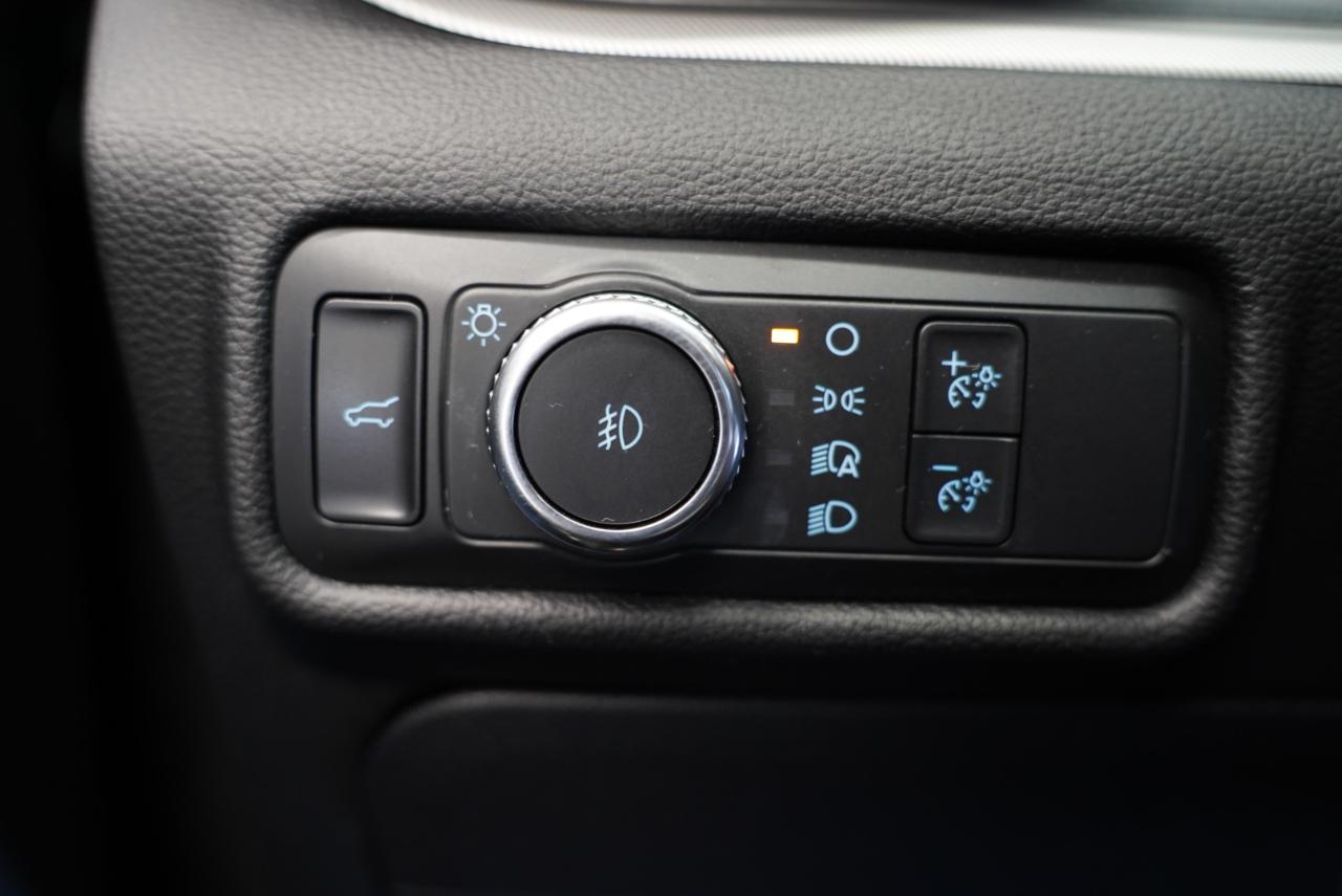 Ford Explorer XLT 4WD 2021