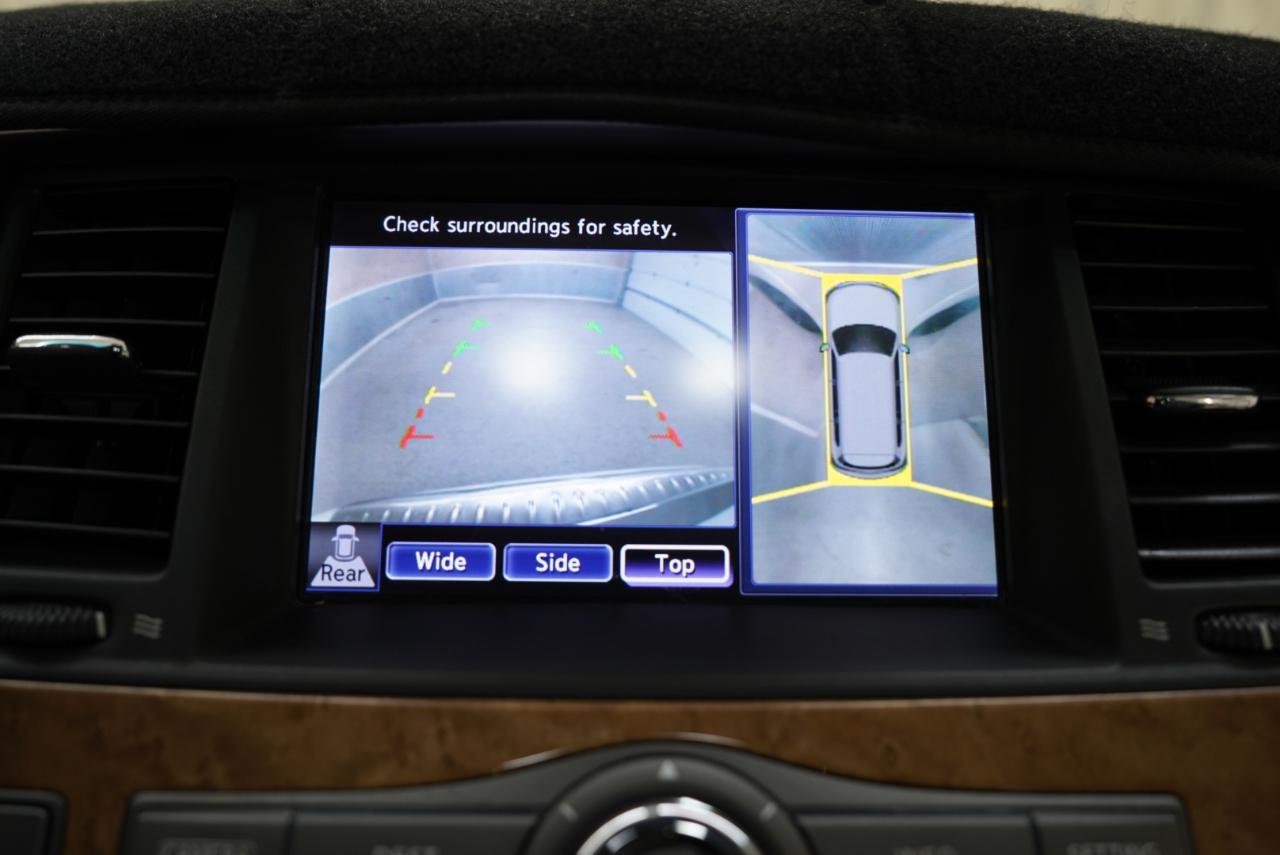 Infiniti QX56 2WD 4dr 7-passenger 2012
