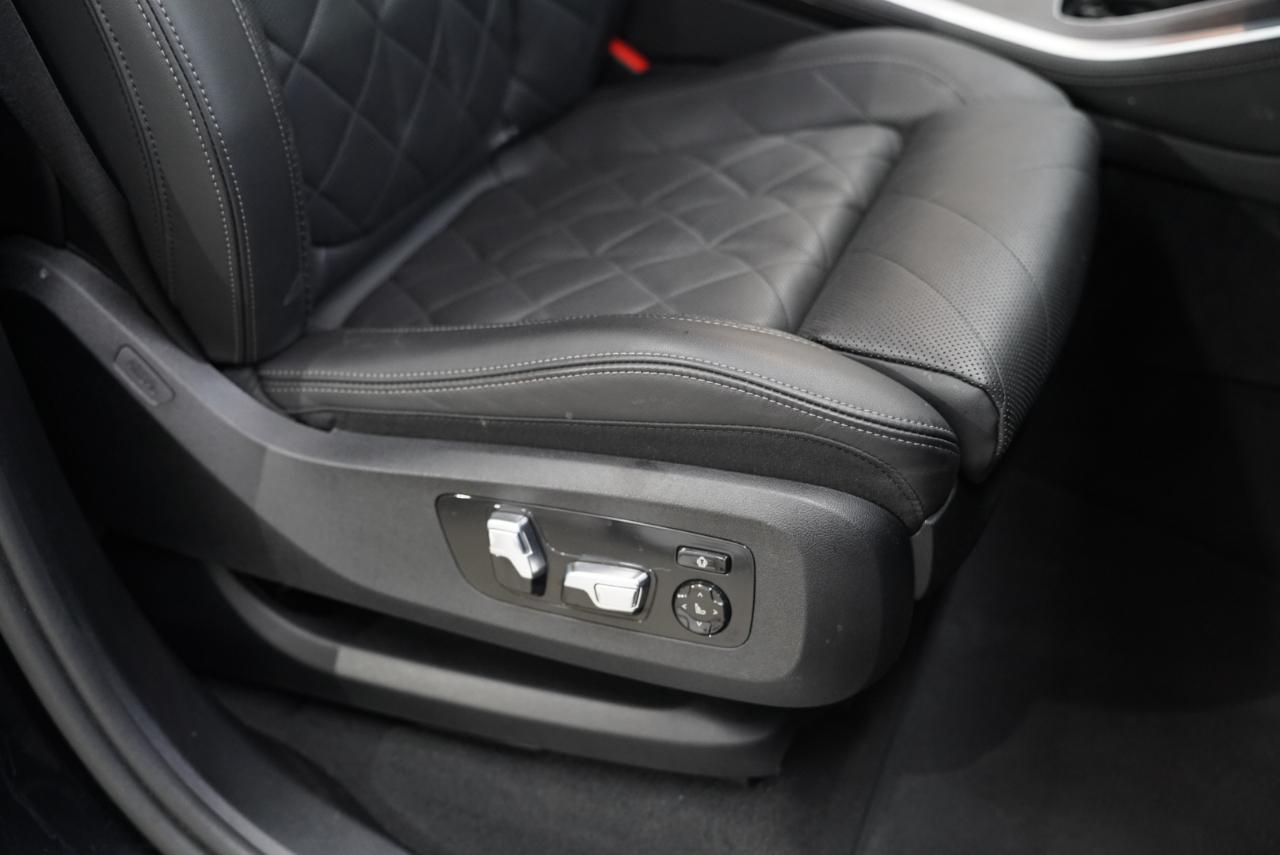 BMW X5 photo 30