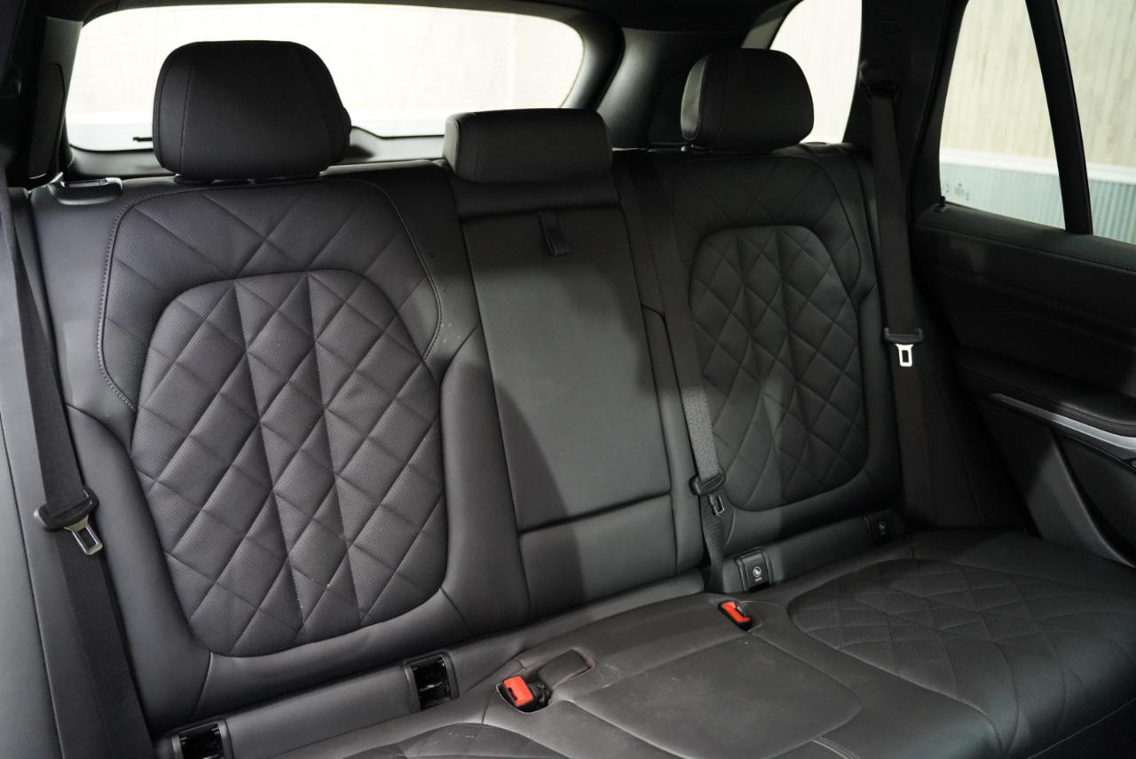 BMW X5 photo 34