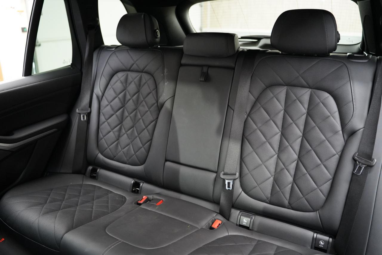 BMW X5 photo 33