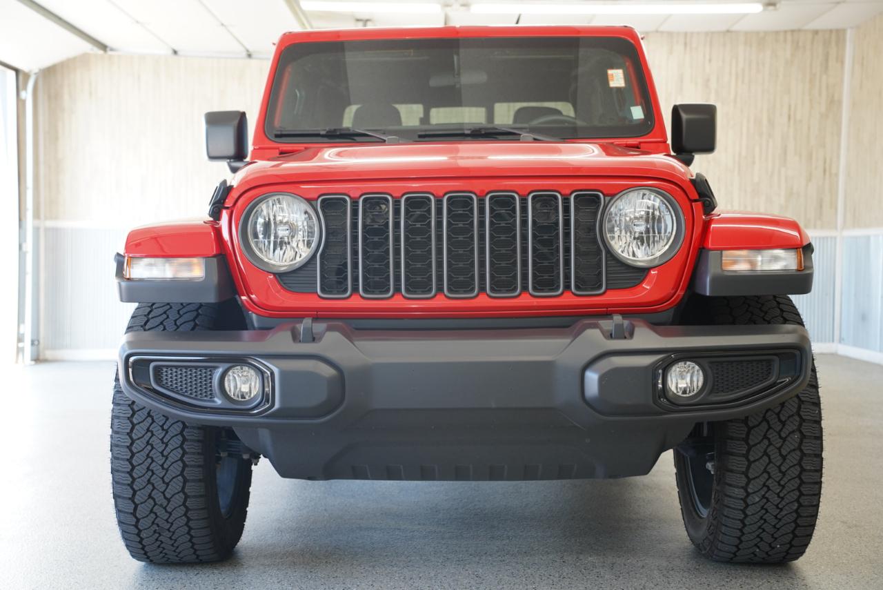 Jeep Gladiator Nighthawk 4x4 2024