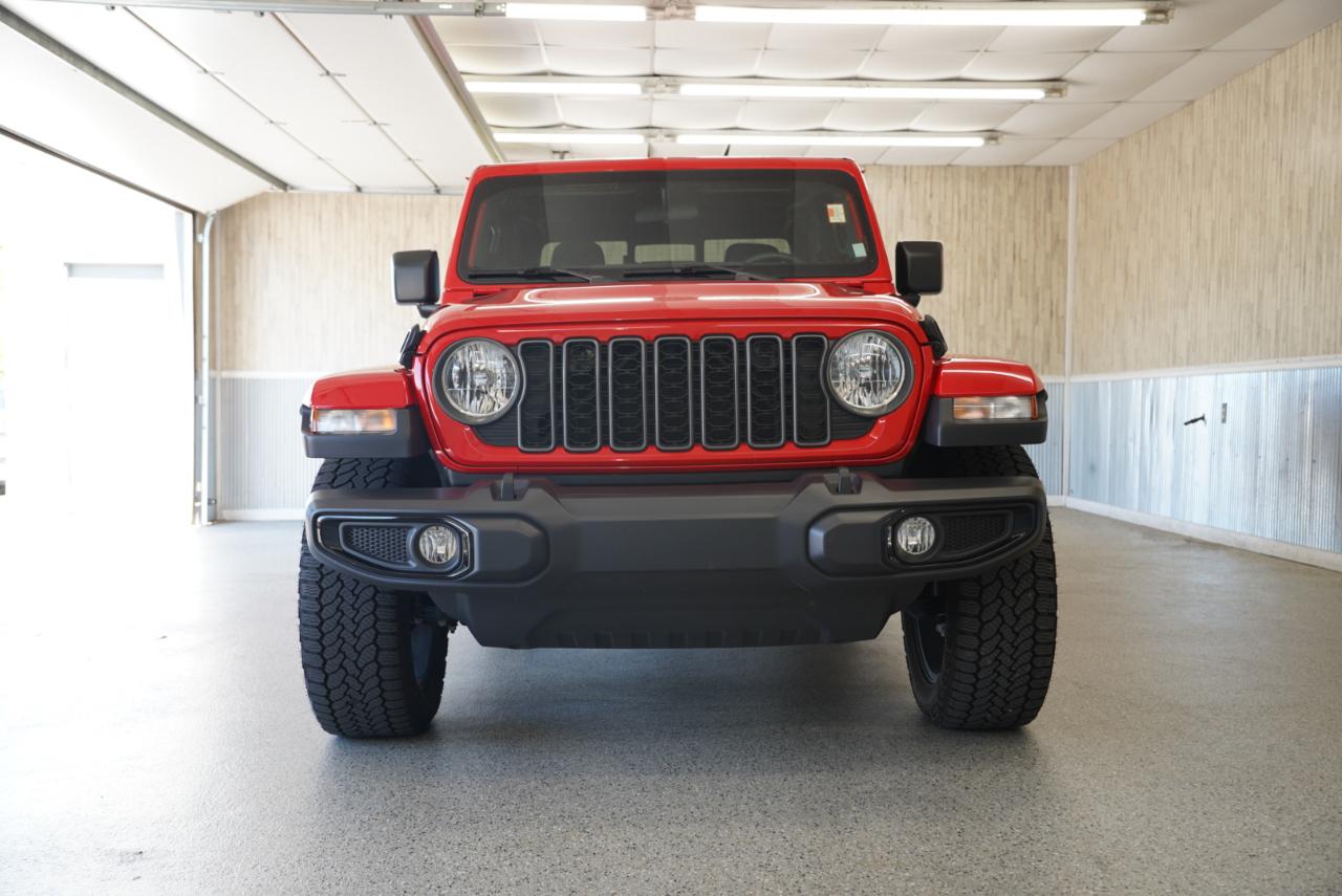 Jeep Gladiator Nighthawk 4x4 2024