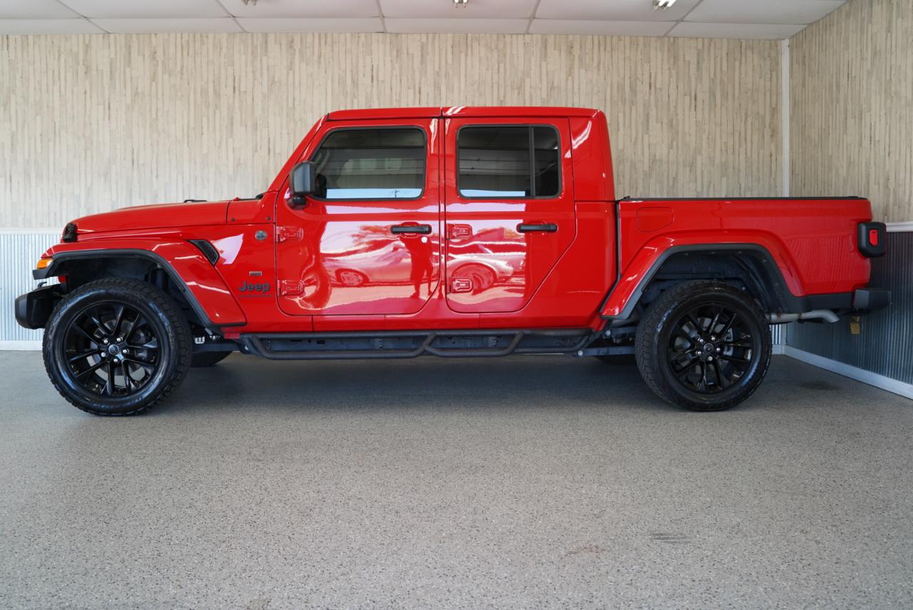 Jeep Gladiator Nighthawk 4x4 2024