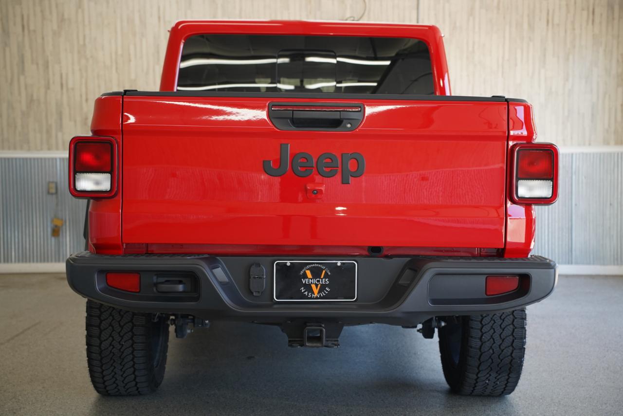 Jeep Gladiator Nighthawk 4x4 2024