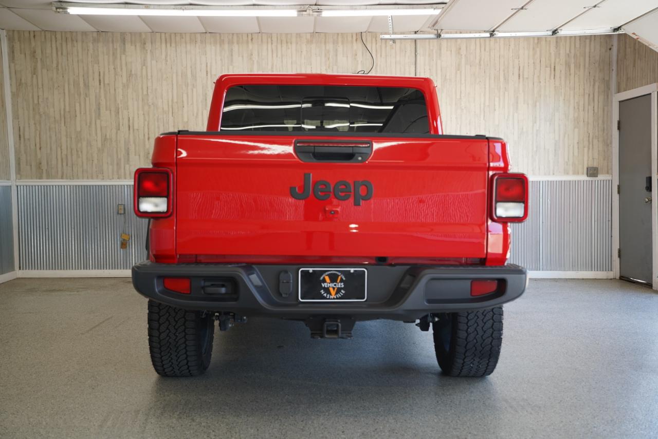 Jeep Gladiator Nighthawk 4x4 2024