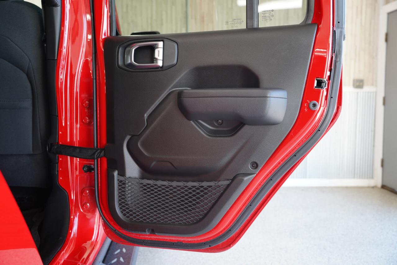 Jeep Gladiator Nighthawk 4x4 2024
