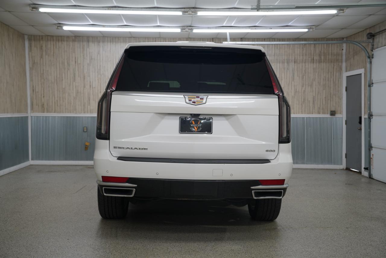 Cadillac Escalade ESV 4WD 4dr Premium Luxury 2021