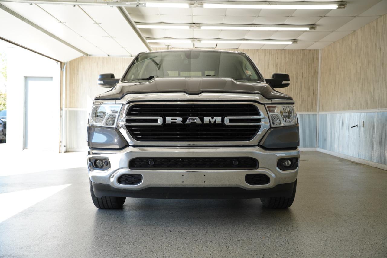 RAM 1500 Big Horn 4x4 Quad Cab 6'4" Box 2020