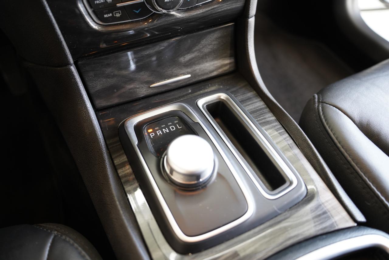 Chrysler 300 Touring L RWD 2018