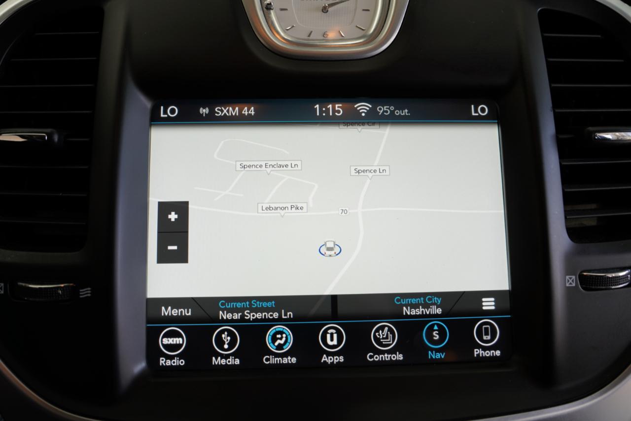 Chrysler 300 Touring L RWD 2018