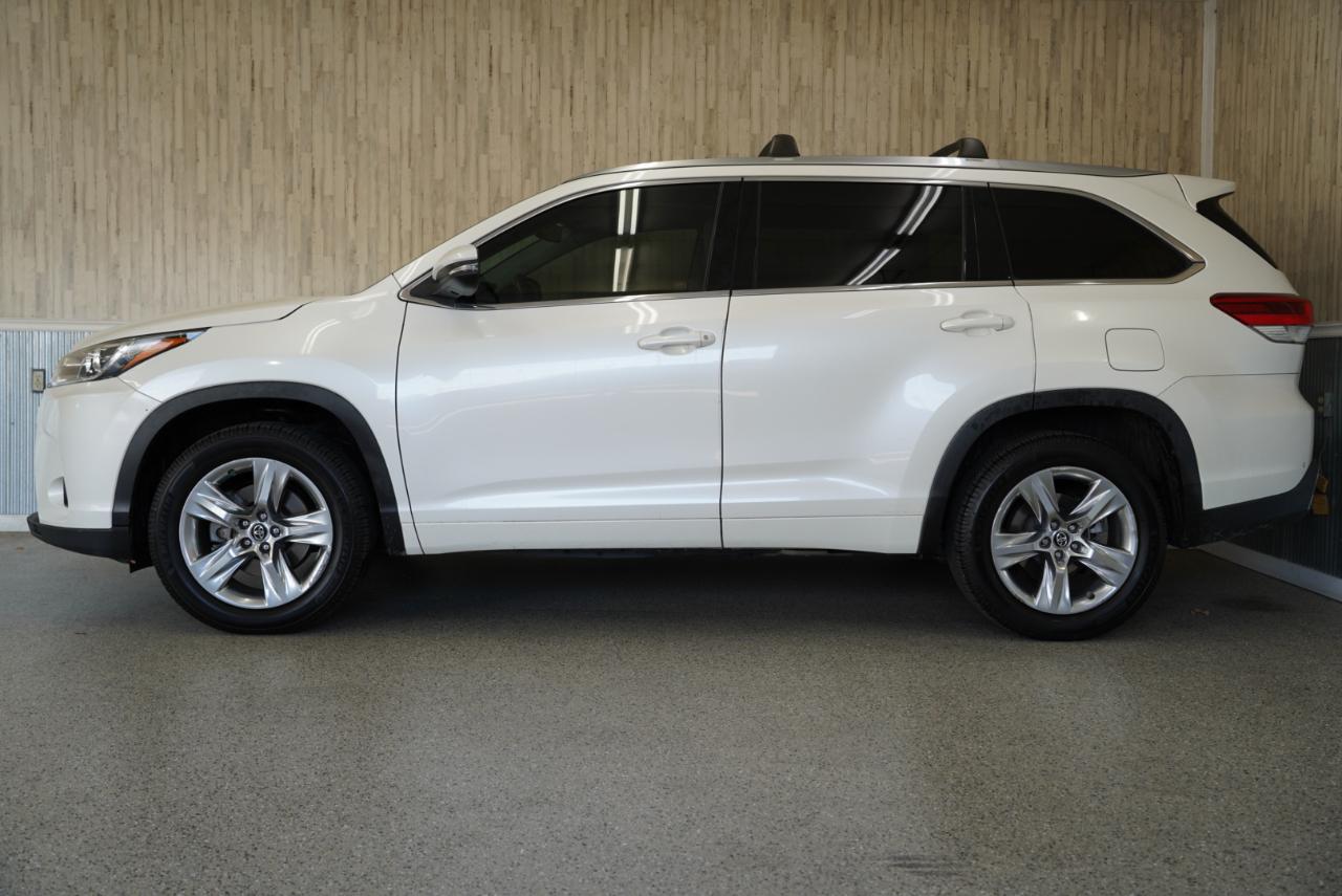 Toyota Highlander Limited V6 FWD (Natl) 2017