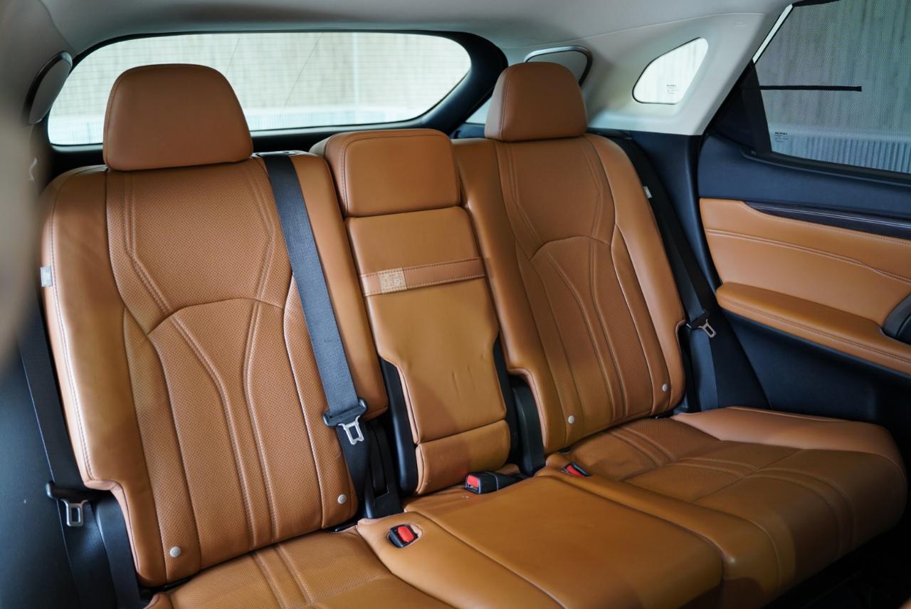 Lexus RX RX 450h AWD 2021