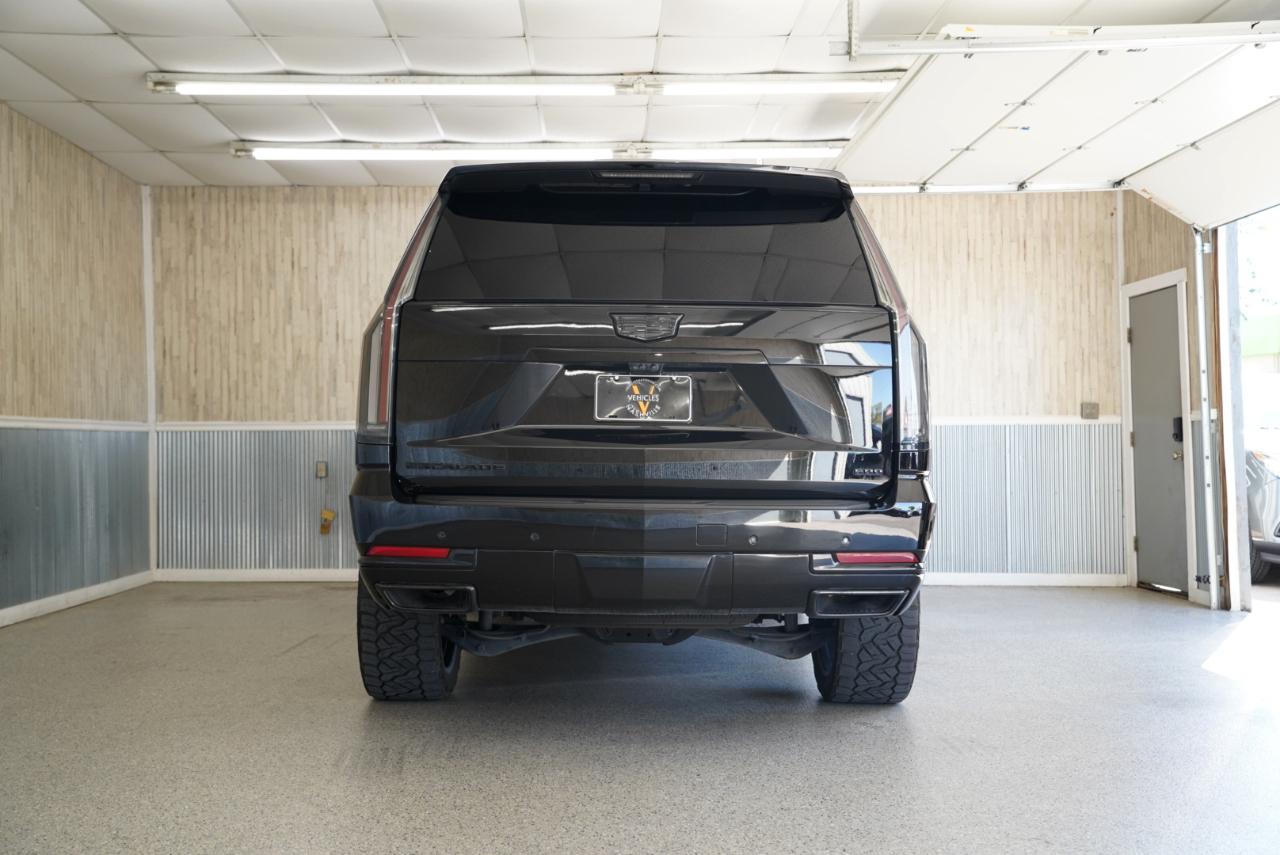Cadillac Escalade 4WD 4dr Sport 2025