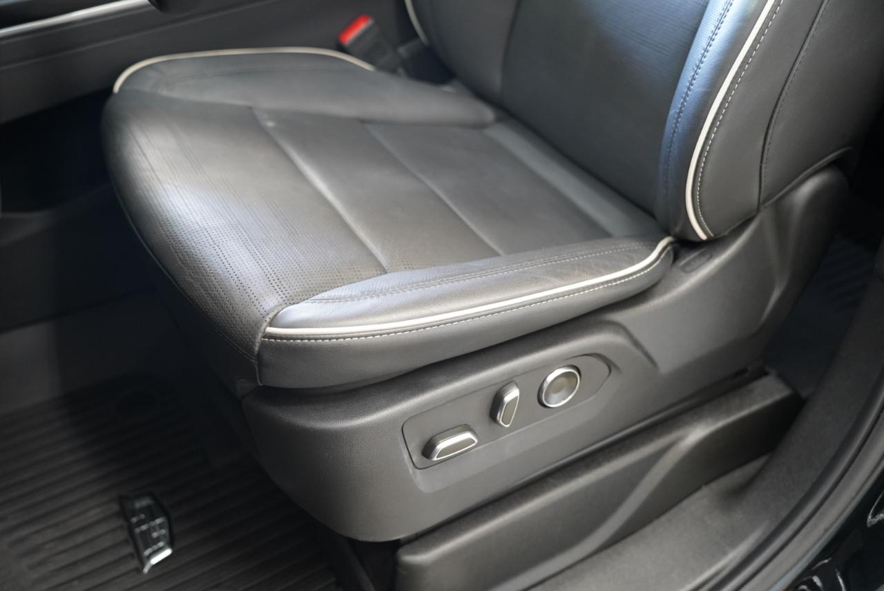 Cadillac Escalade 4WD 4dr Sport 2025