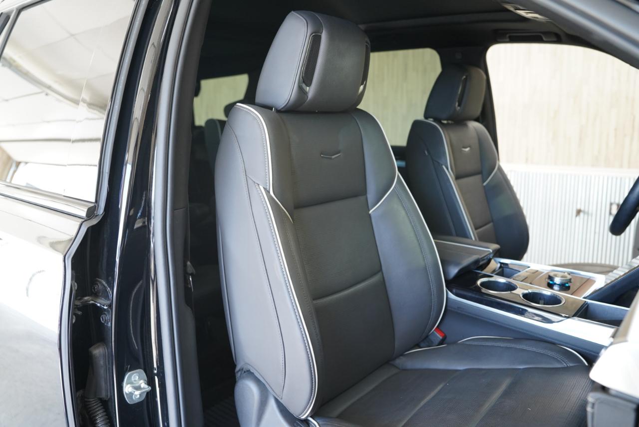 Cadillac Escalade 4WD 4dr Sport 2025