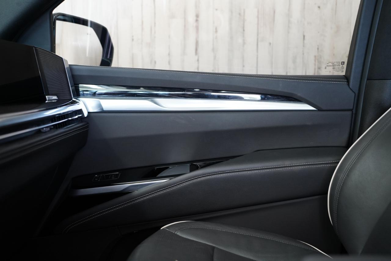 Cadillac Escalade 4WD 4dr Sport 2025