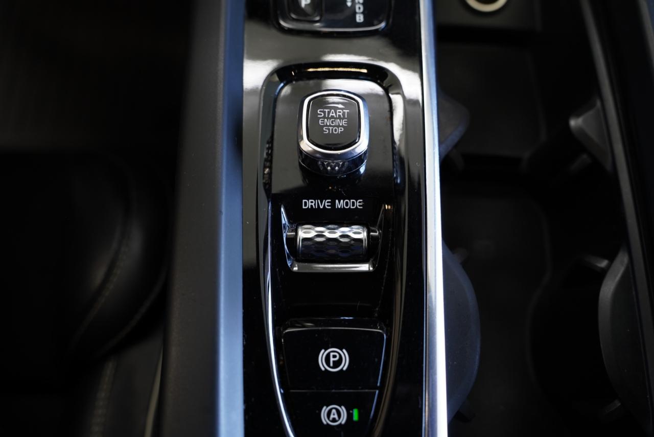 Volvo XC60 T8 eAWD Plug-In Hybrid R-Design 2018